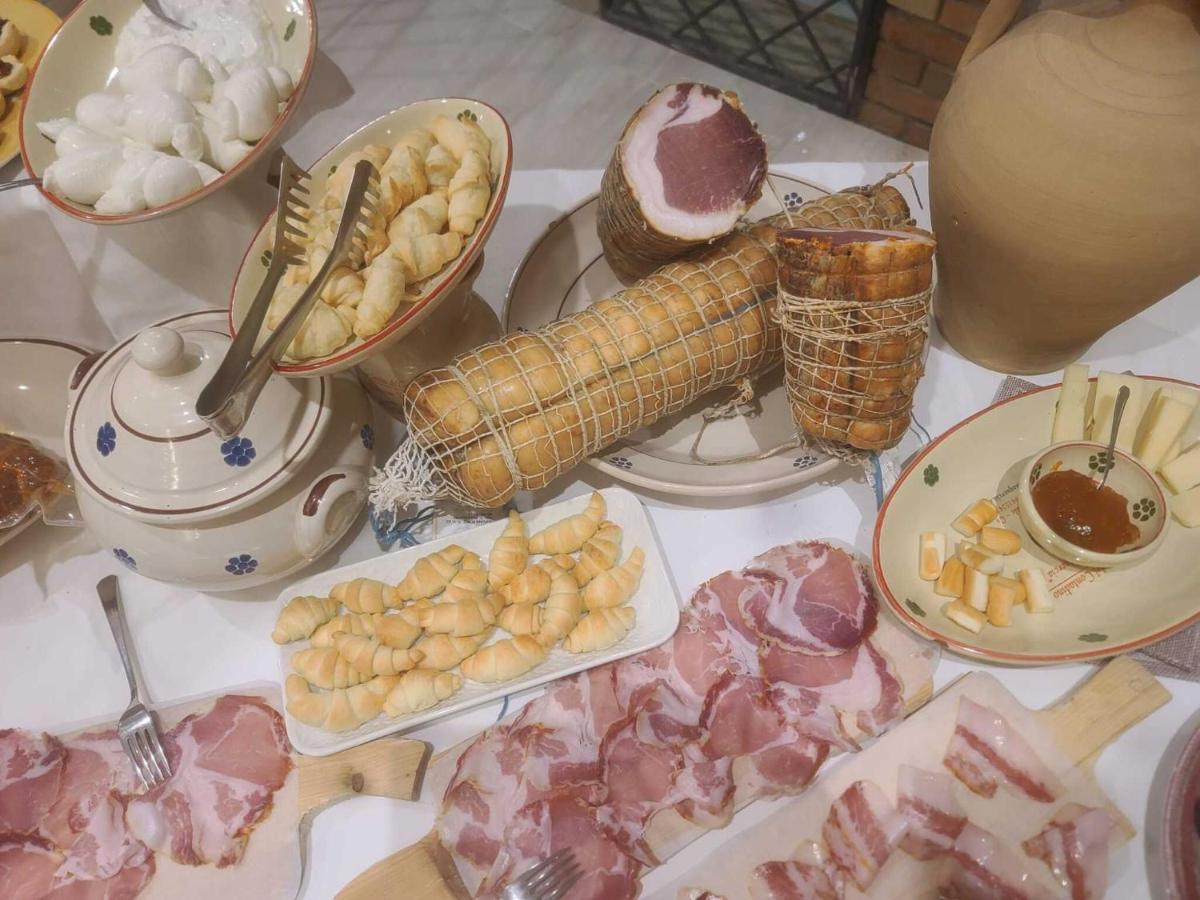 Riccio - La Cantina Del Contadino Rende Ngoại thất bức ảnh